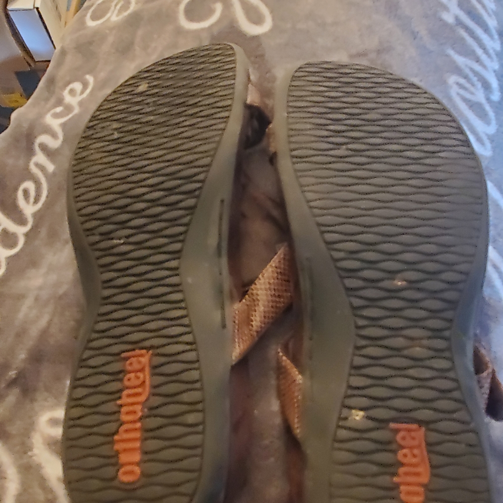 Vionic Tan Textured Sandals - Picture 2 of 4